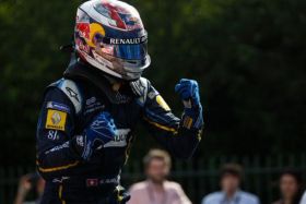 Formula E crowns its first champions in London Formula E crowns its first champions in London